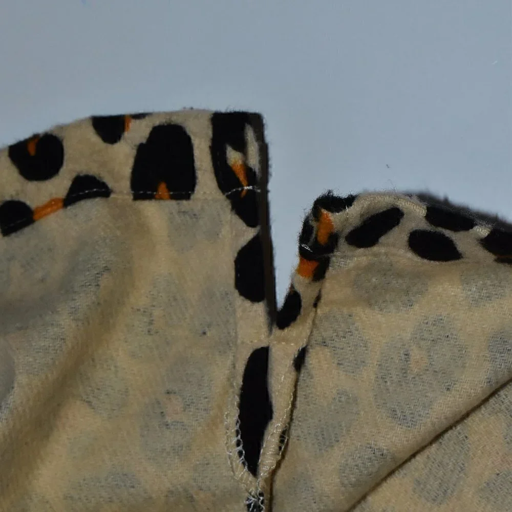 Nordstrom Two Piece Flannel Leopard Print Pajama Set Size S - Picture 11 of 15